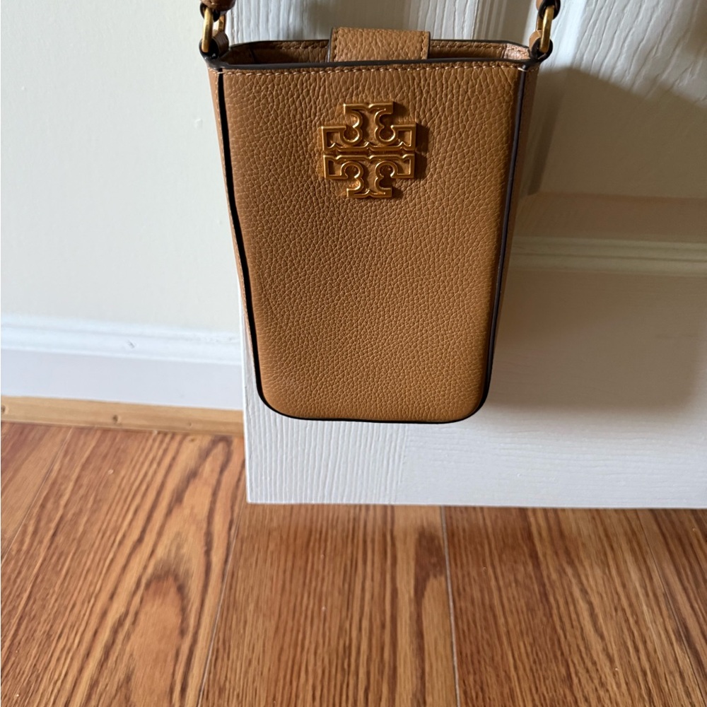 RE-LISTED - Tory Burch Crossbody Phone Bag